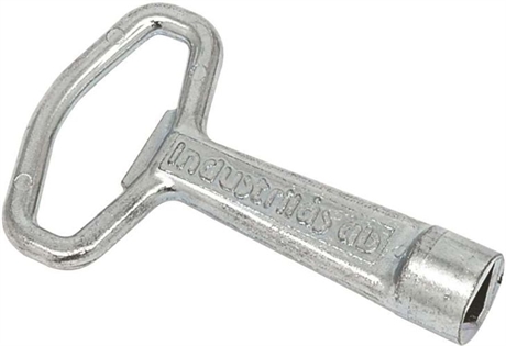 NYCKEL FÖR TREKANT 10MM